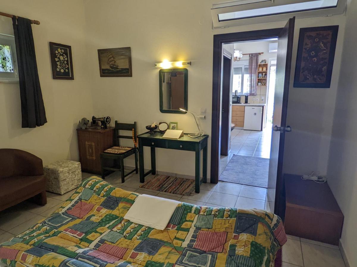 Stalós Modern 1-Bedroom With Bbq & Roof Garden Near Beach מראה חיצוני תמונה
